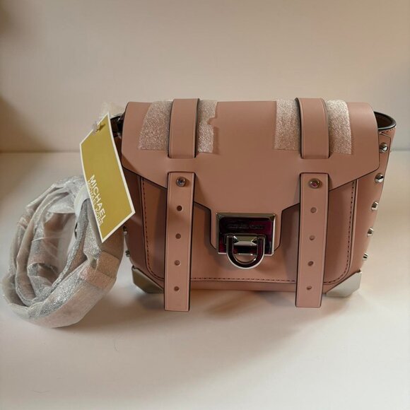 Michael Kors Manhattan Small Messenger Crossbody bag in a smokey rose color. - Picture 7 of 8